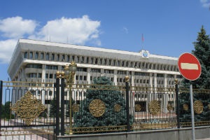 Overview of the political situation in Kyrgyzstan in summer 2014